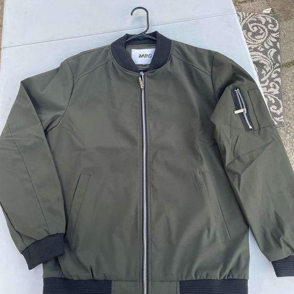 Men's Spring Fall Casual Thin Bomber Jacket Lightweight Sportswear Full-Zip Coat - Picture 5 of 7